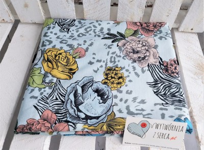 RM25 Kwiaty z panterką single jersey DCO