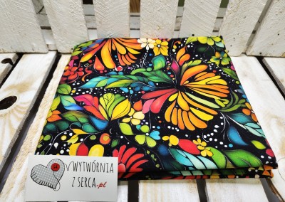 L0707 Kwiatowy wzór białe kropki single jersey DuCy